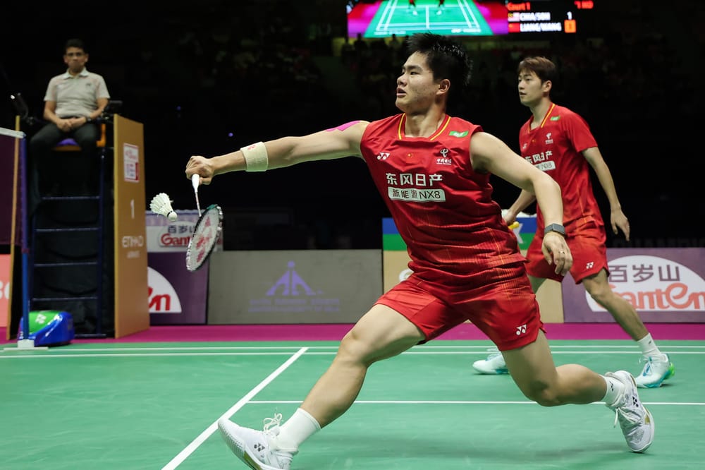 Liang Wei Kang and Wang Chang